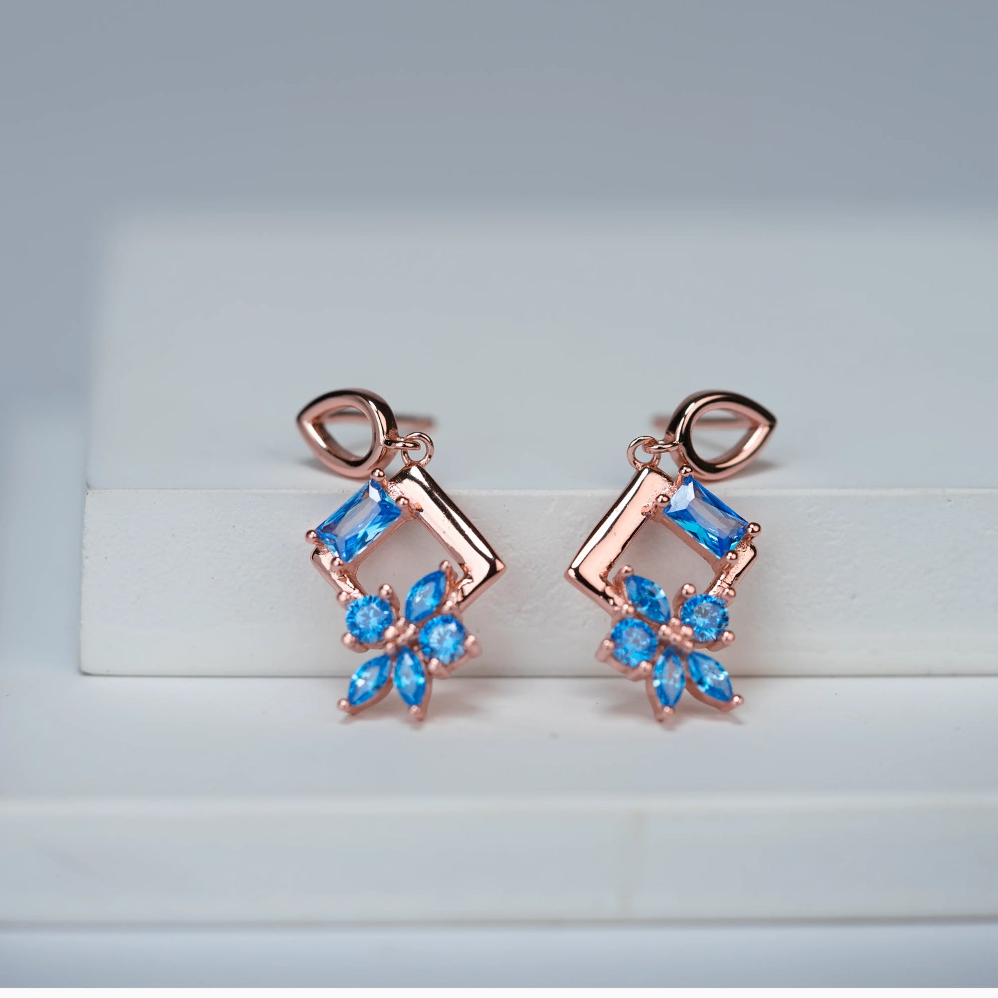 925 Sterling Silver | Crystal Cascade Earrings (Blue)