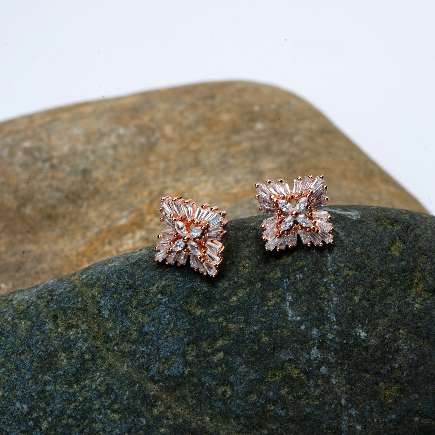 925 Sterling Silver | Glitz Blossom Earrings