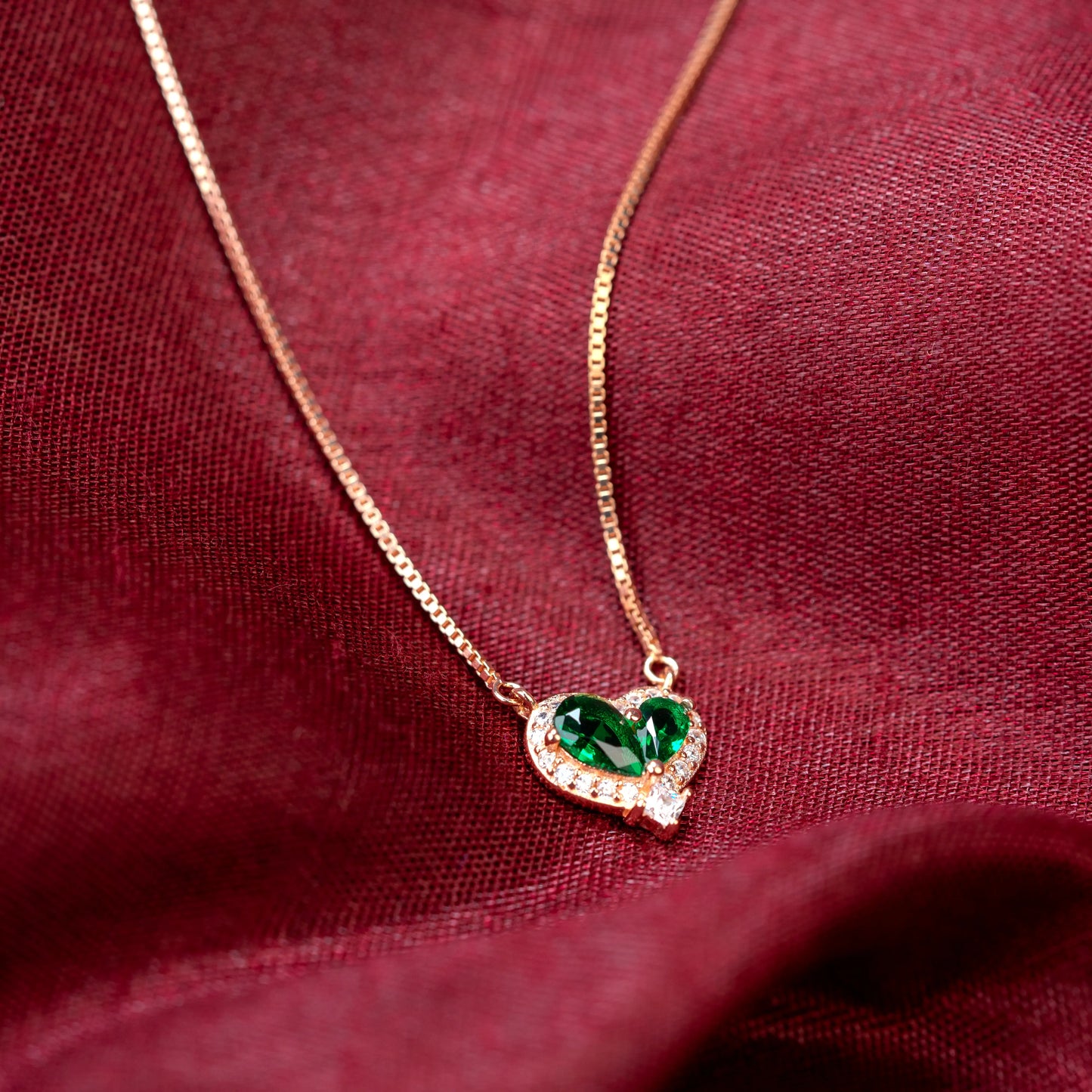 925 Sterling Silver | Heart of Verdance Pendant with Box Chain