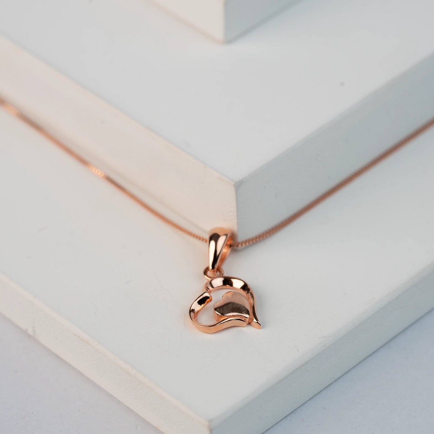 925 Sterling Silver | Embrace Heart Necklace